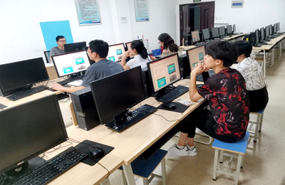 学院计算中心学期末公共机房安全运行与技能进阶研修会纪实